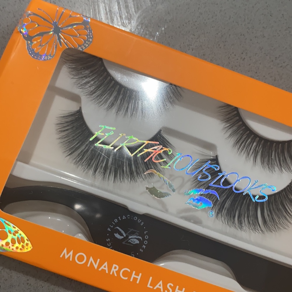 Monarch lash pack - Picture 2 of 3